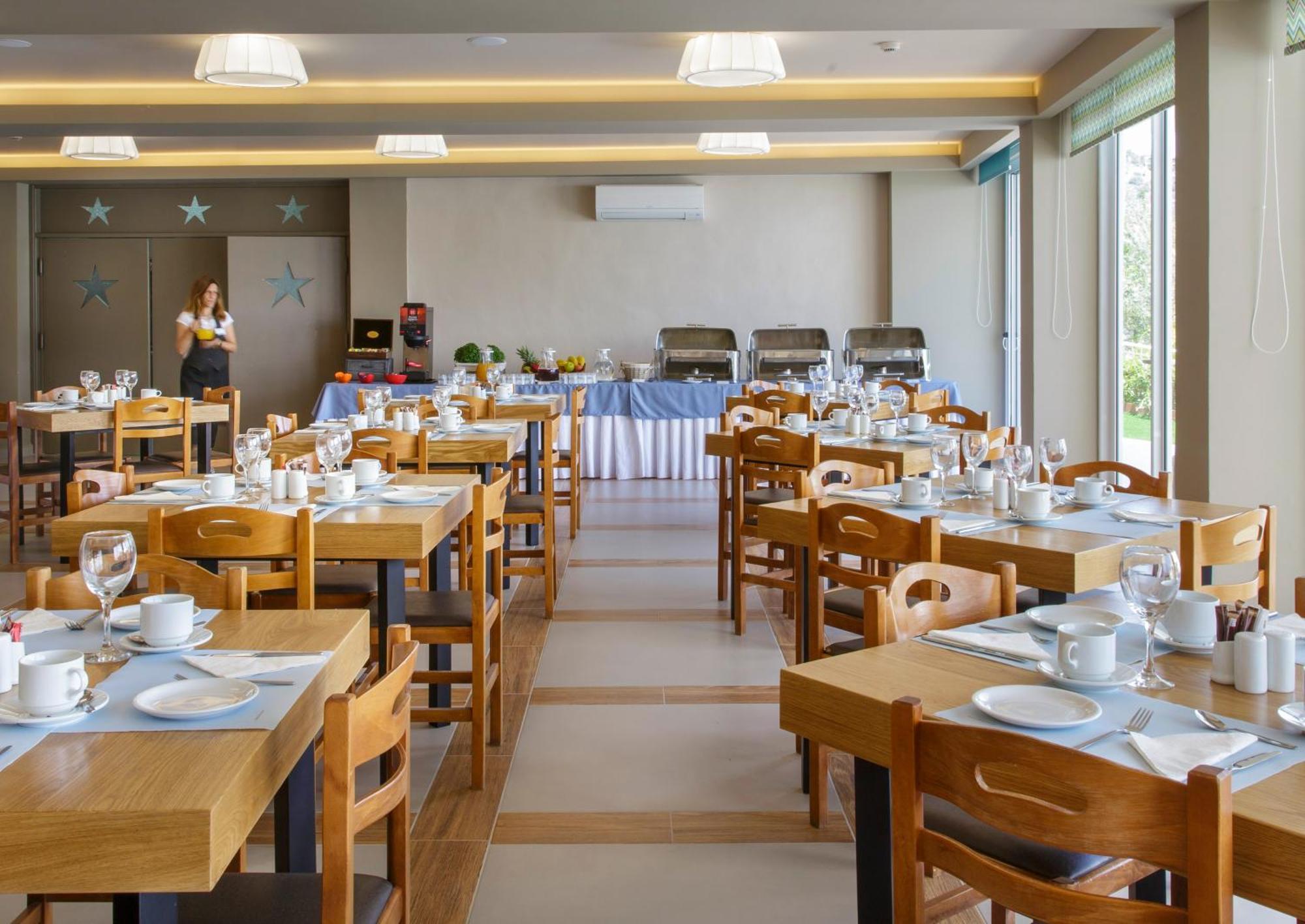 Asteria Hotel Толон Экстерьер фото